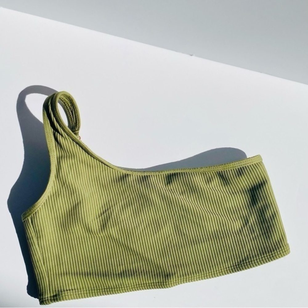 Frankie’s Bikinis Olive Green Ribbed Off The Shoulder Bikini Top | Small